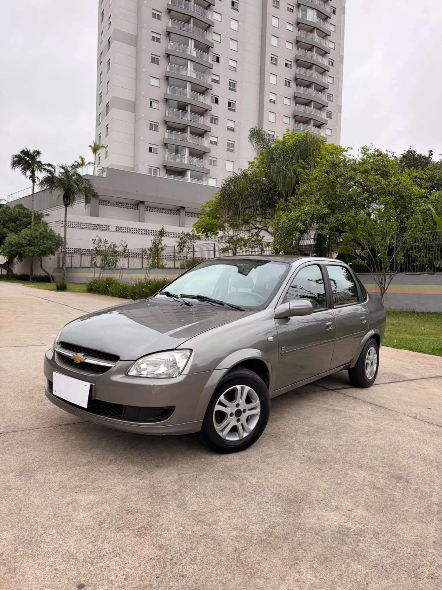 Chevrolet Classic 1.0 LS - foto 1