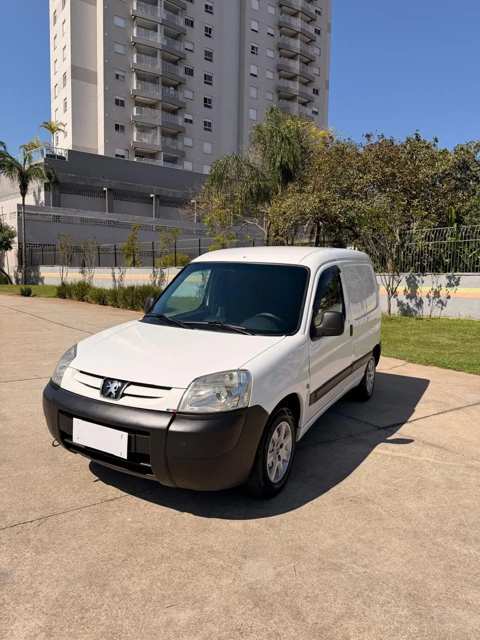 Peugeot Partiner Furgão - foto 1