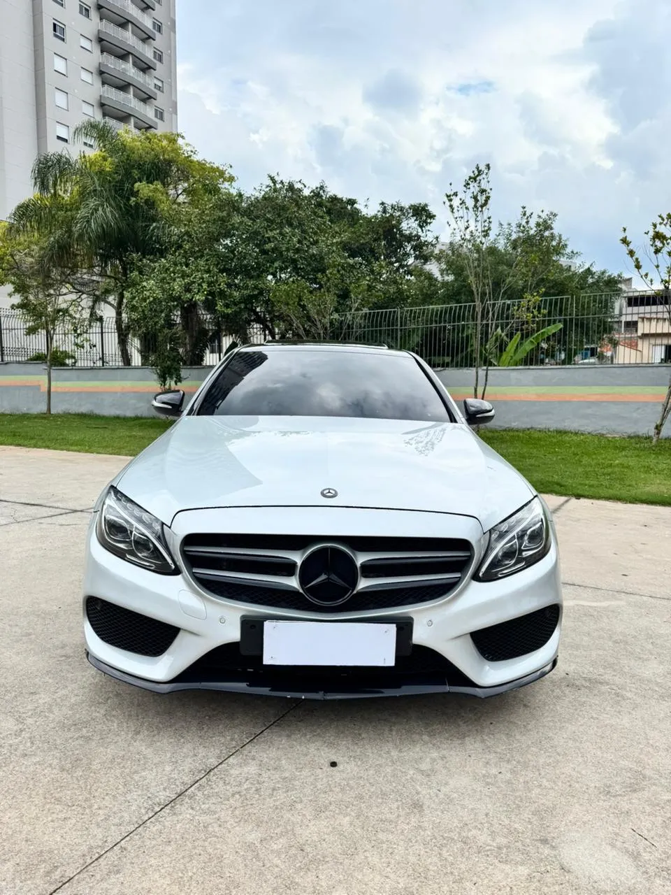 Mercedes-Benz C-250 AMG - foto 2