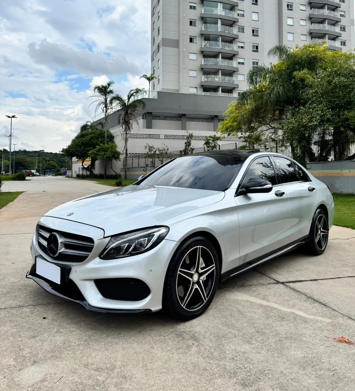 Mercedes-Benz C-250 AMG - foto 3