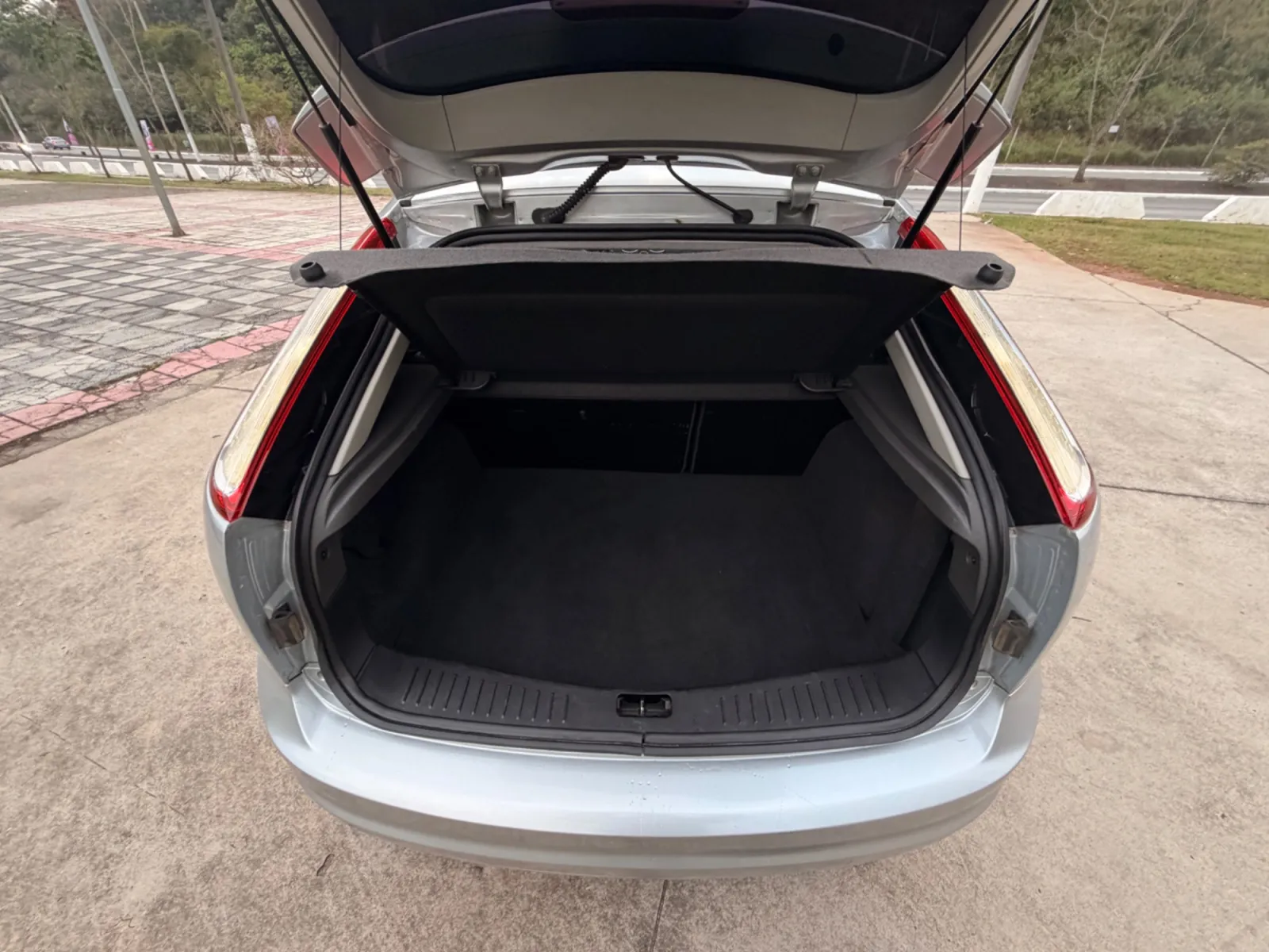 Ford Focus HC - foto 9